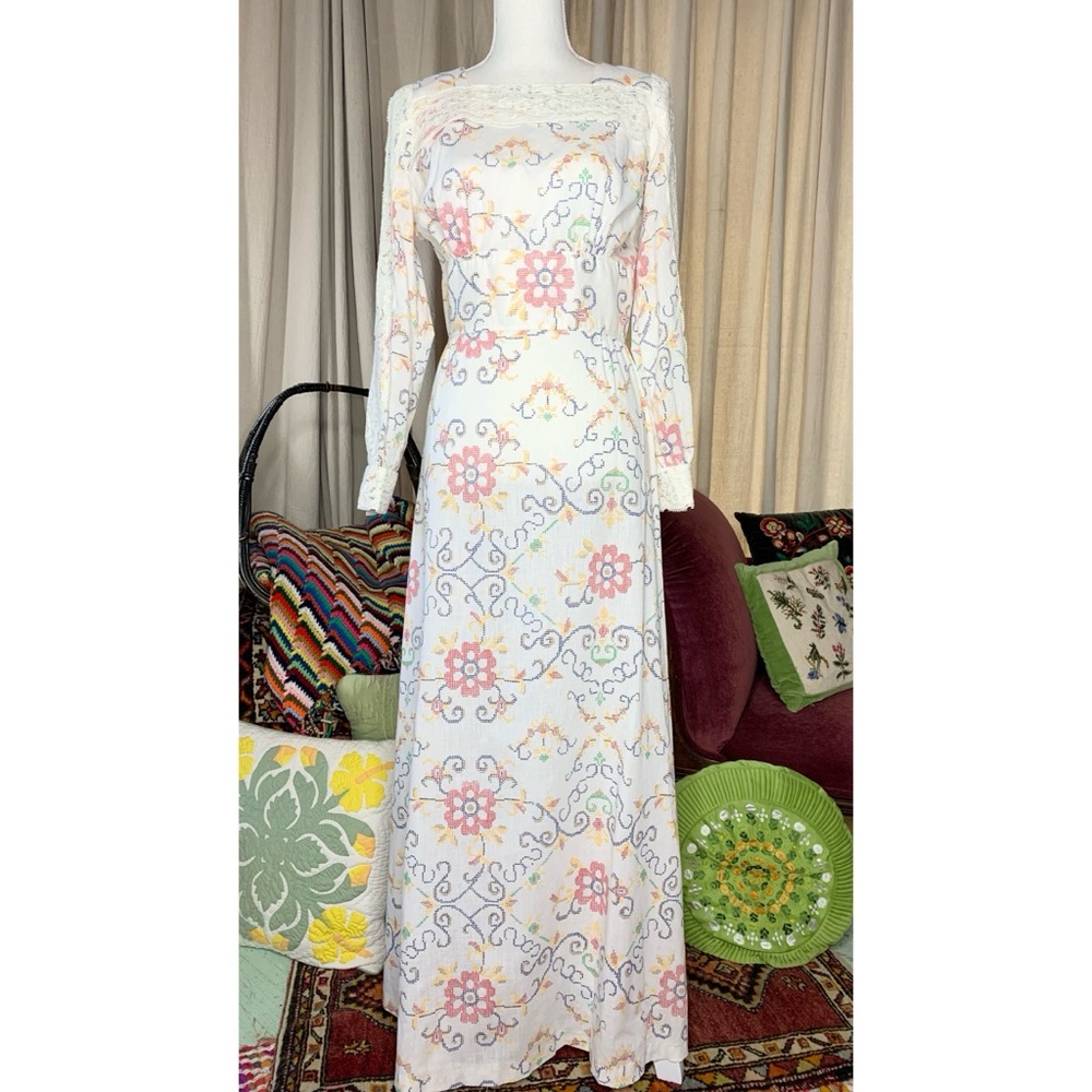 70s Floral Prairie Maxi Dress